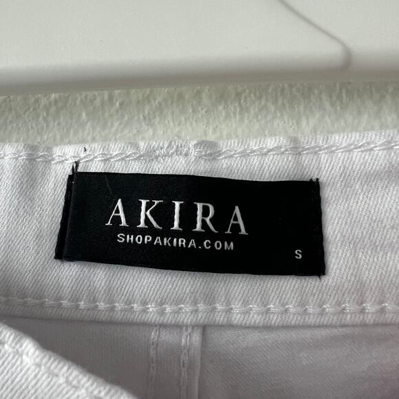 Akira Morning Glory Floral Ruffle Jean Shorts Size Small - Picture 4 of 6